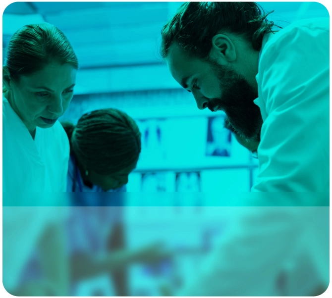 Máxima seguridad e interoperabilidad con cumplimiento normativo (GDPR, HIPAA)